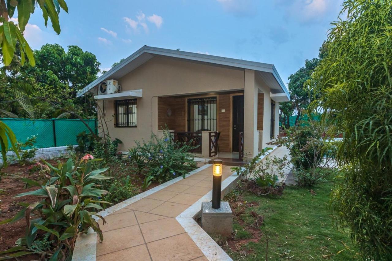 Saffronstays Serene Retreat, Alibaug آليباغ المظهر الخارجي الصورة